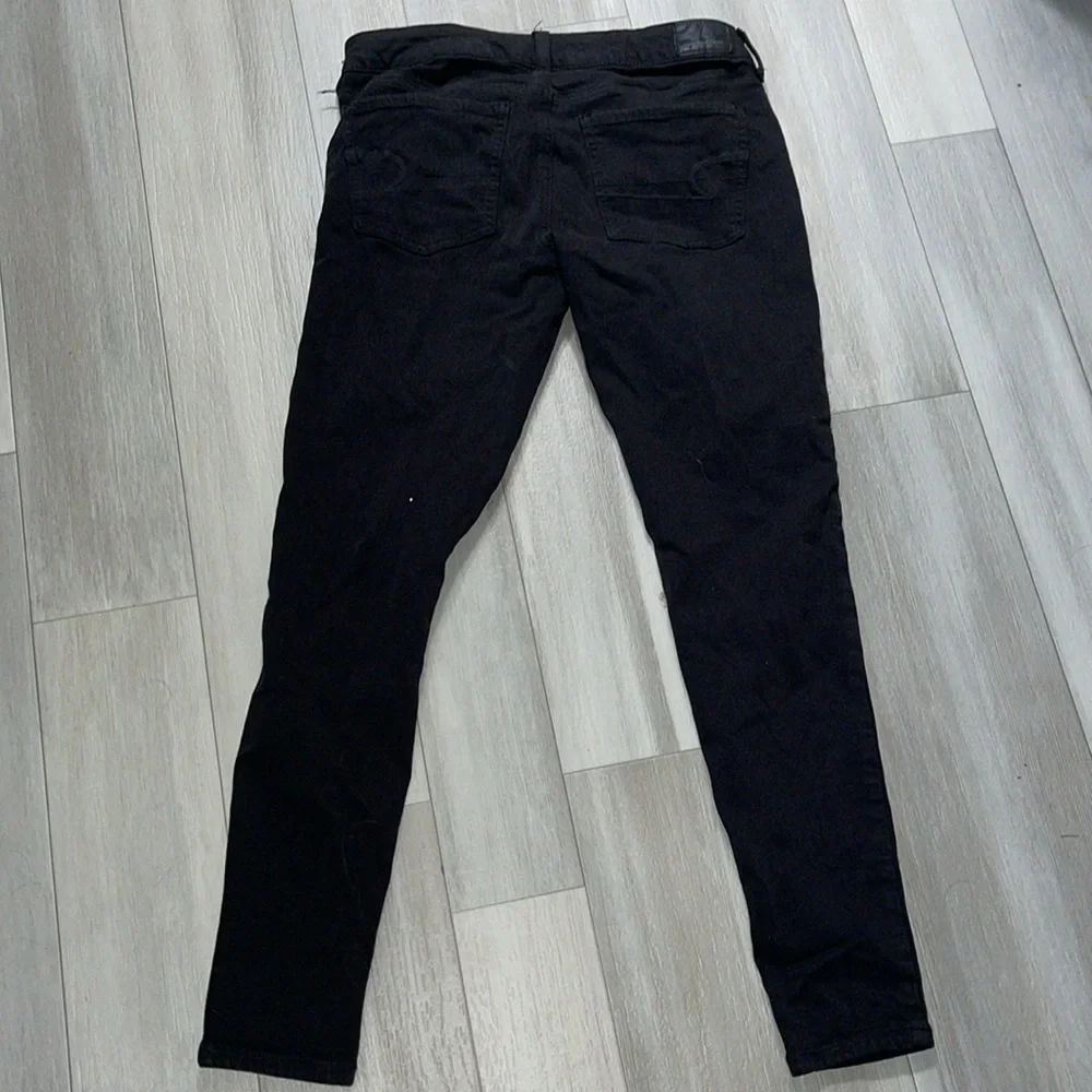 American Eagle Super Stretch X Skinny Jegging for Women with Rips - Picture 3 of 3